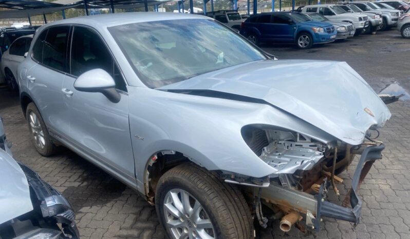 
								2012 PORSCHE CAYENNE full									