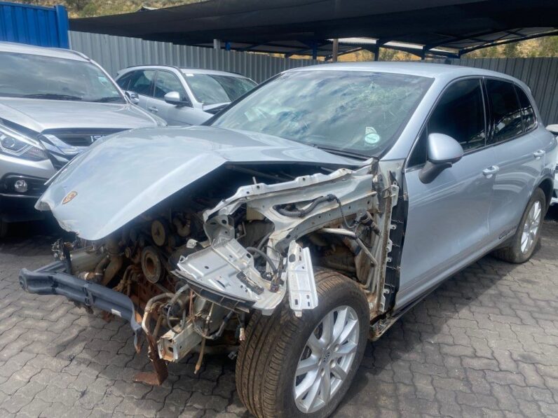 
								2012 PORSCHE CAYENNE full									
