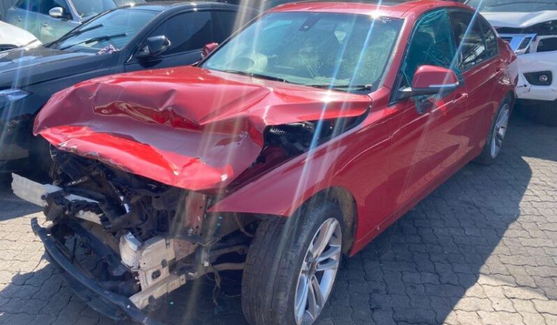
								2012 BMW 328i (F30) full									