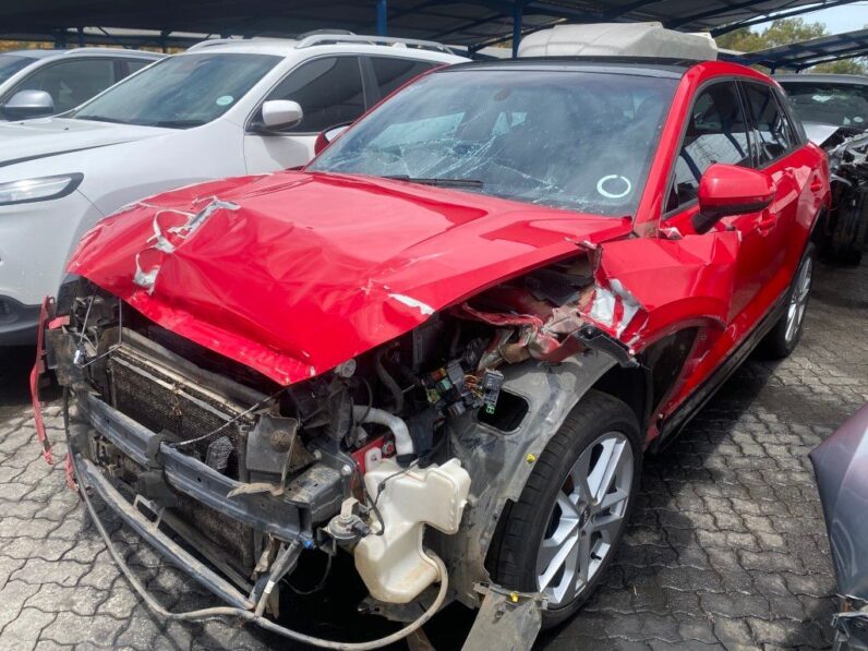
								2018 AUDI Q2 2.0 TDi STRONIC full									