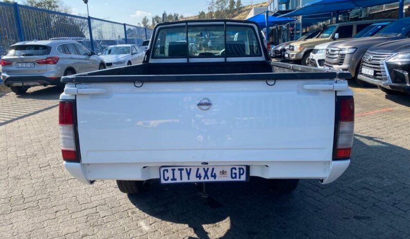 
								2020 NISSAN HARDBODY NP300 2.5TD full									