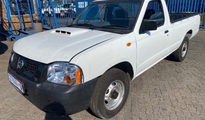 
								2020 NISSAN HARDBODY NP300 2.5TD full									