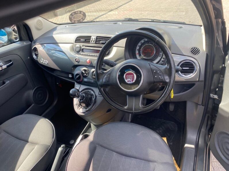 
								2014 FIAT 500 1.4 LOUNGE full									