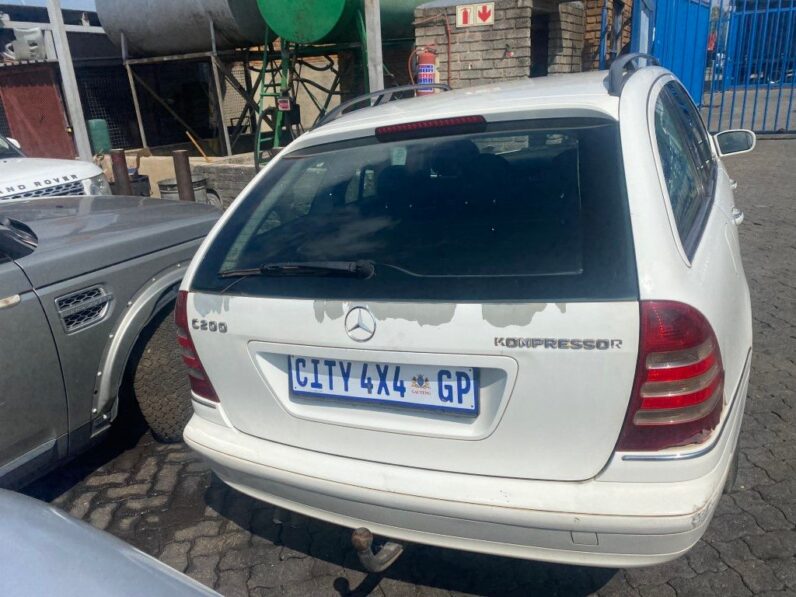 
								2005 MERCEDES BENZ C200K ESTATE full									