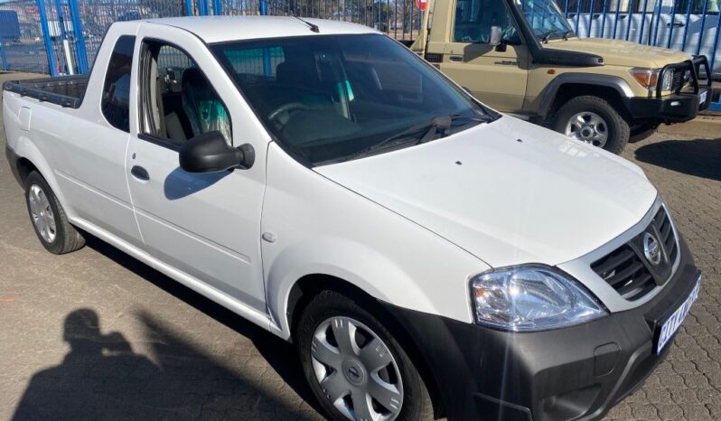 
								2017 NISSAN NP200 1.5 DCi A/C full									