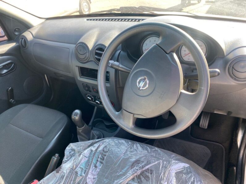 
								2017 NISSAN NP200 1.5 DCi A/C full									