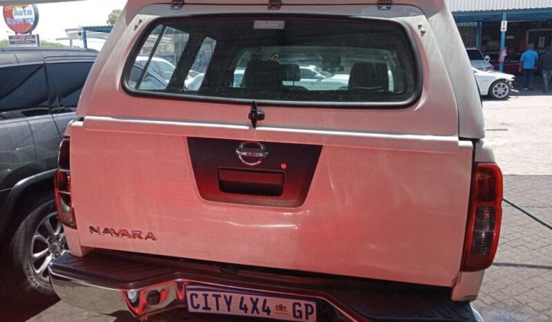 
								2012 NISSAN NAVARA 4.0 LE full									
