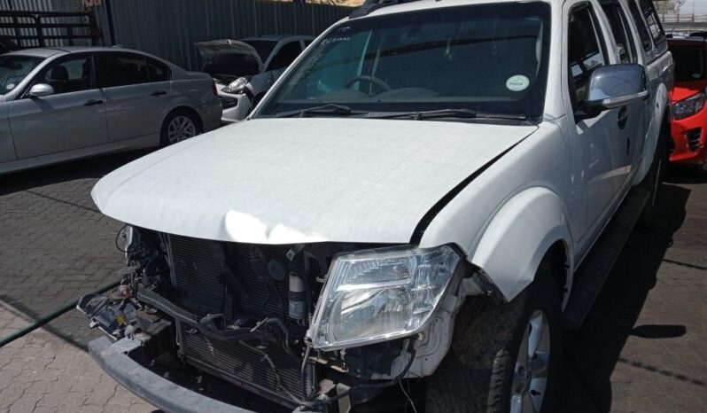
								2012 NISSAN NAVARA 4.0 LE full									