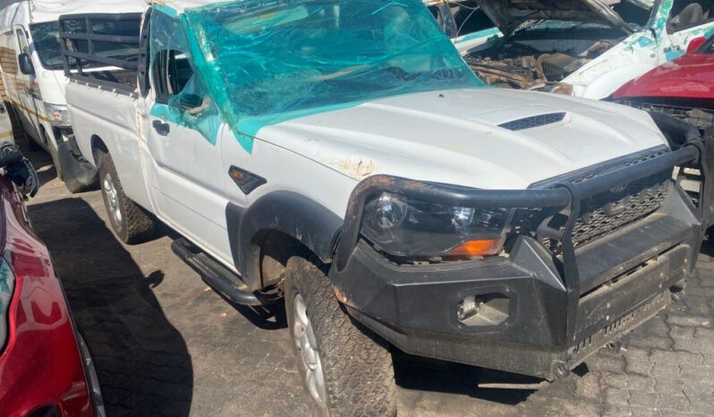 
								2020 MAHINDRA PIK UP 2.2 full									