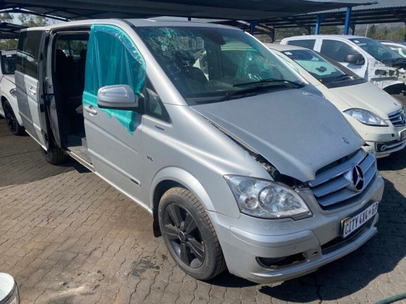 
								2013 MERCEDES BENZ VIANO 3.0CDi full									