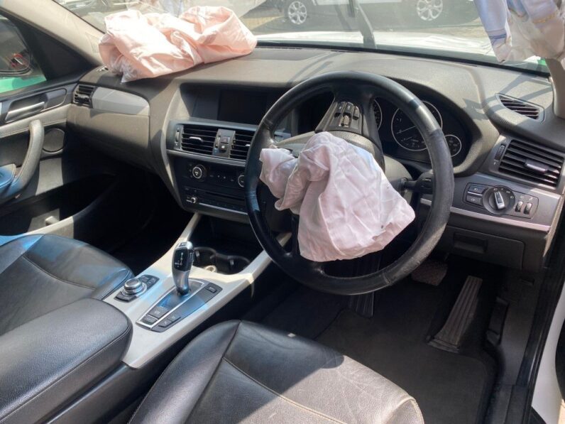 
								2011 BMW X3 X DRIVE 2.0D A/T full									