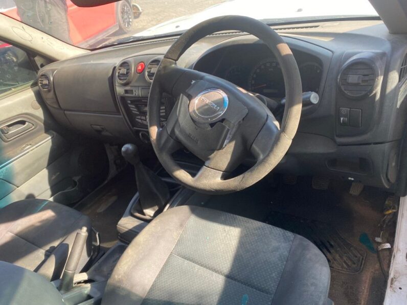 
								2012 ISUZU KB300 D TEQ LE full									