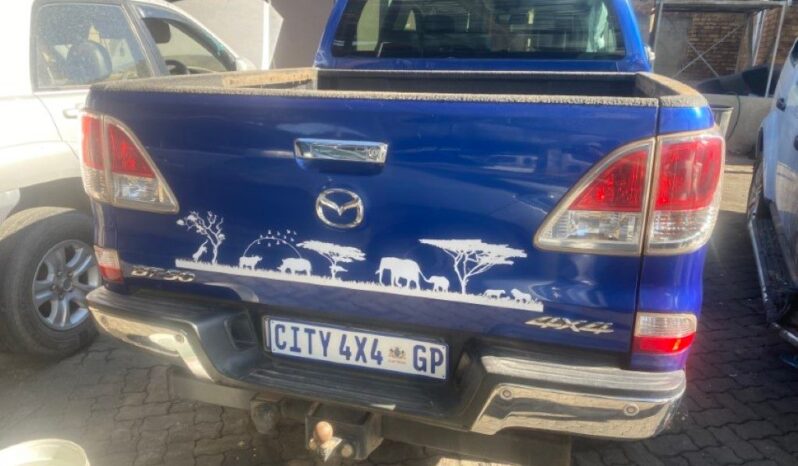 
								2016 MAZDA BT-50 3.2 TDi full									