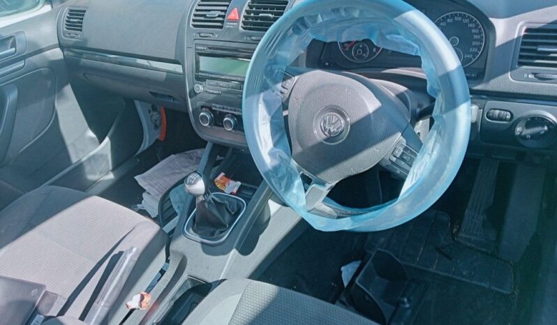 
								2010 VW JETTA 1.4 TSi full									