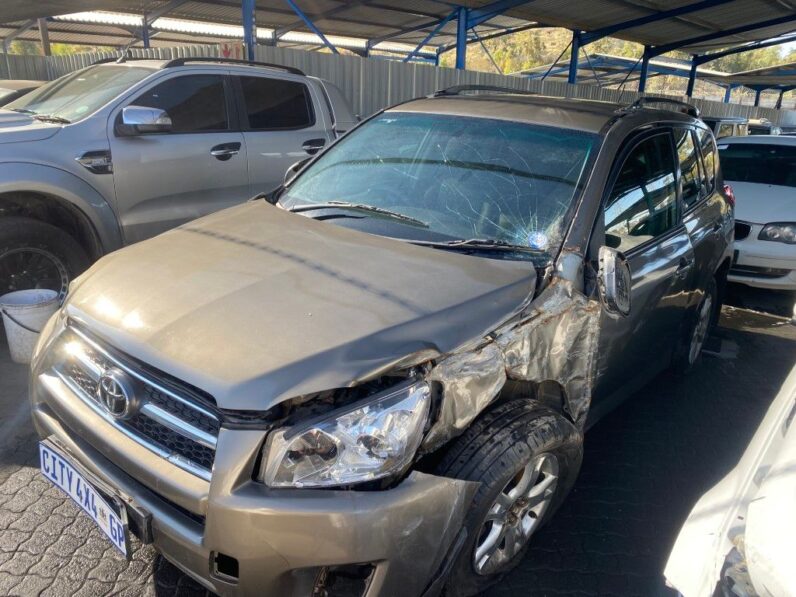 
								2011 TOYOTA RAV4 full									