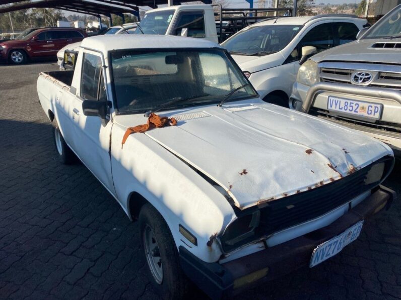 
								2001 NISSAN 1400 full									