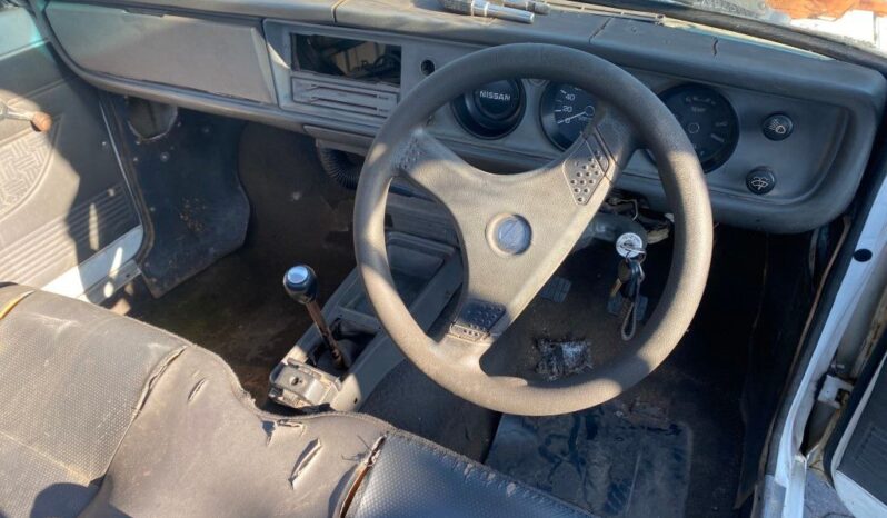 
								2001 NISSAN 1400 full									
