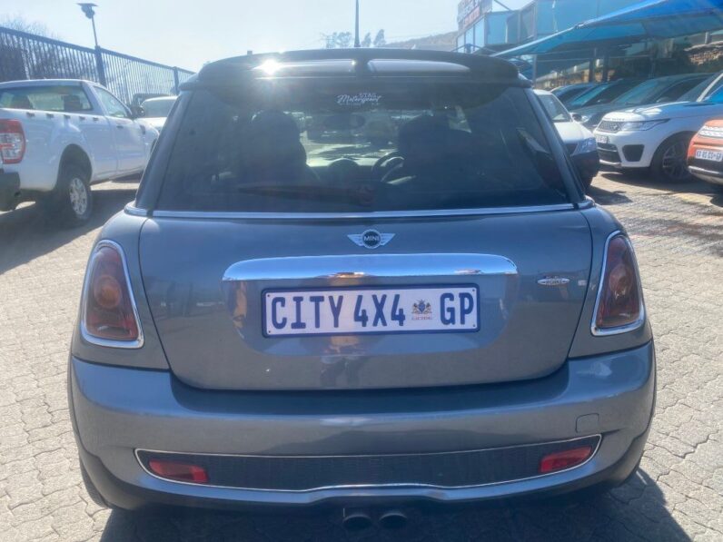 
								2007 MINI MINI full									