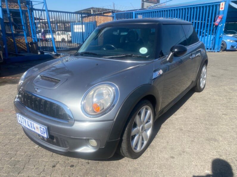 
								2007 MINI MINI full									