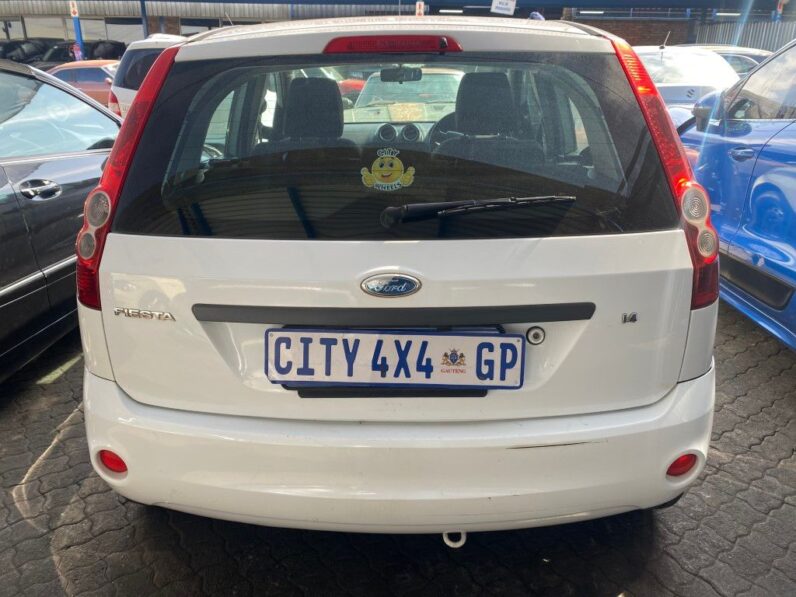 
								2008 FORD FIESTA 1.4 full									