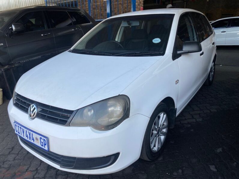 
								2012 VW POLO full									