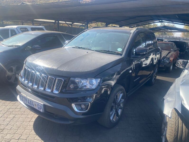 
								2015 JEEP COMPASS full									