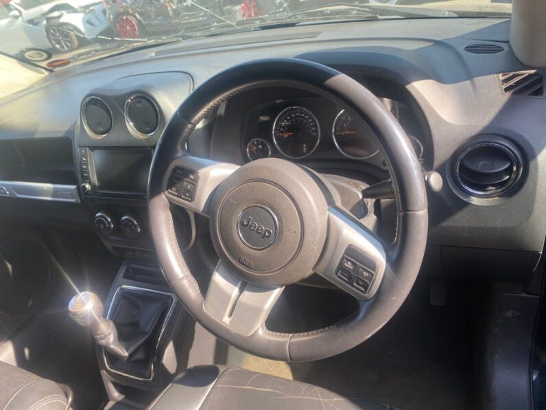 
								2015 JEEP COMPASS full									