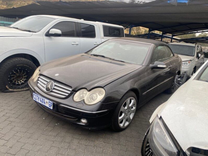 
								2005 MERCEDES BENZ CLK500 full									