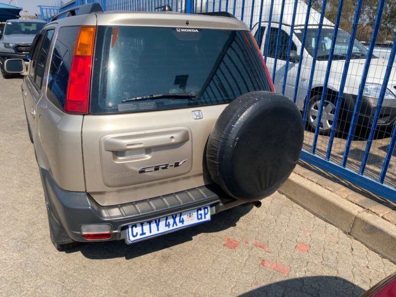 
								2003 HONDA CRV full									