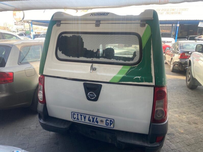 
								2013 NISSAN NP200 1.6 P/U full									
