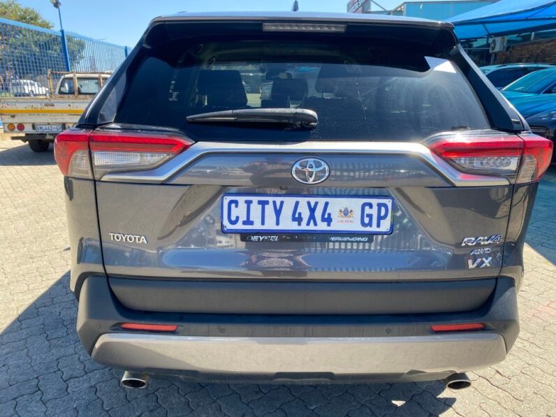 
								2019 TOYOTA RAV 4 full									