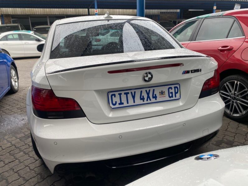 
								2010 BMW 135i full									