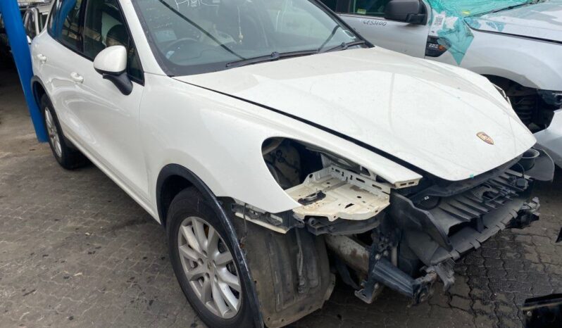 
								2011 PORSCHE CAYENNE full									