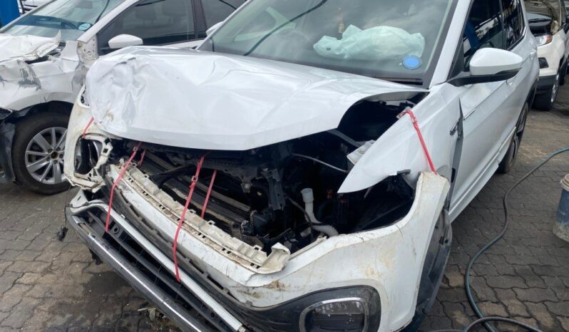 
								2021 VW T CROSS 1.5 TSi full									