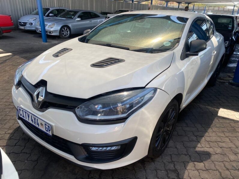
								2015 RENAULT MEGANE full									