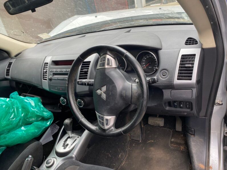 
								2012 MITSUBISHI OUTLANDER full									