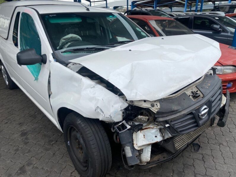 
								2020 NISSAN NP200 1.6 full									