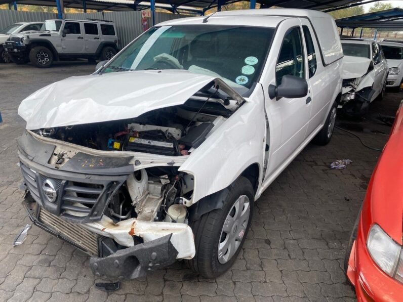 
								2020 NISSAN NP200 1.6 full									