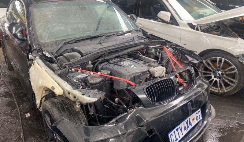 
								2010 BMW 125i full									