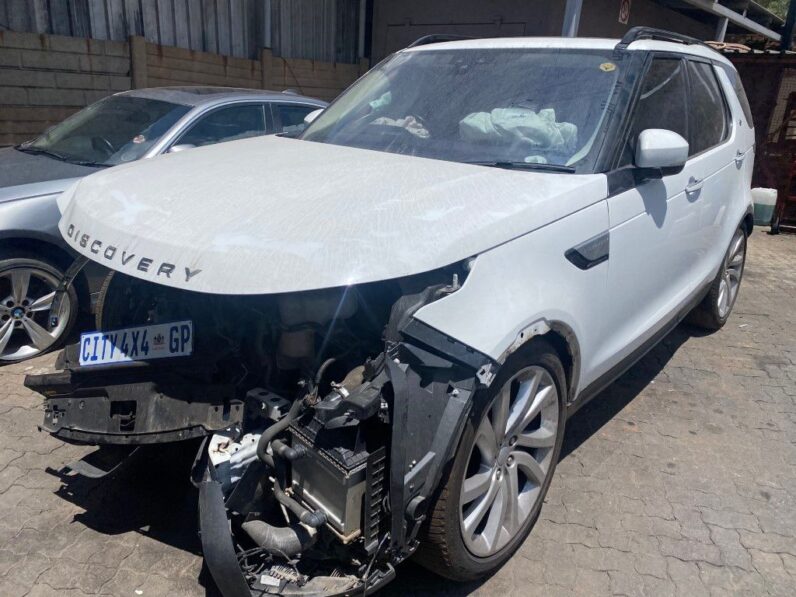 
								2018 L/ DISCOVERY 3.0 TD6 HSE full									