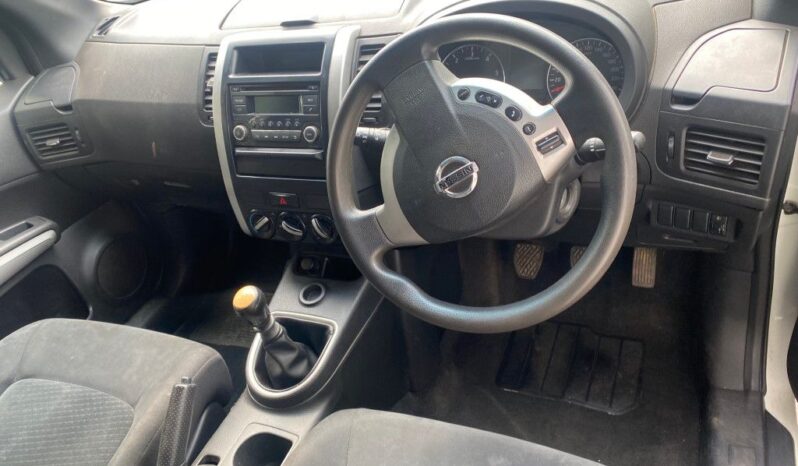 
								2014 NISSAN X-TRAIL 2.0 DCi full									