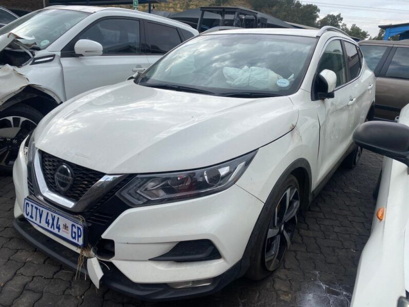 
								2020 NISSAN QASHQAI full									