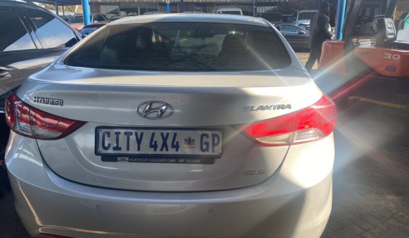 
								2015 HYUNDAI ELANTRA full									