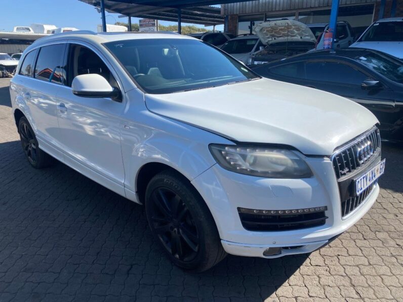 
								2013 AUDI Q7 full									