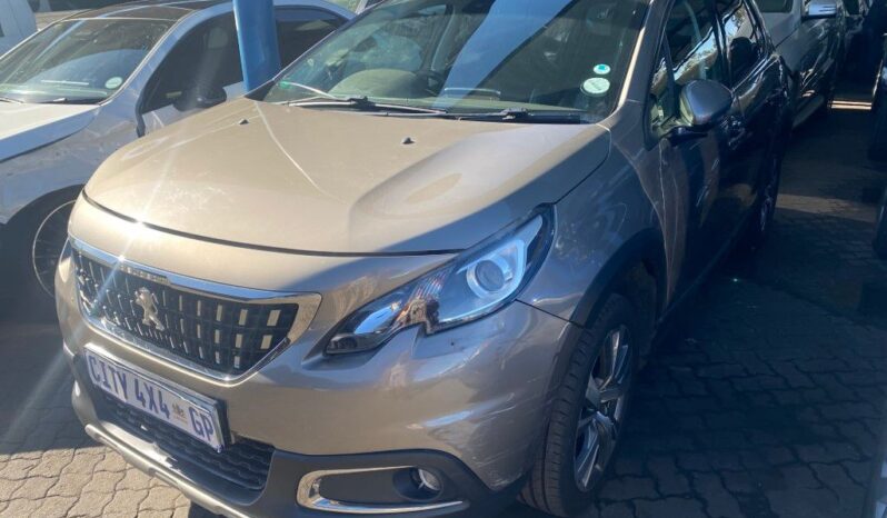
								2018 PEUGEOT 2008 1.2T PURETECH full									