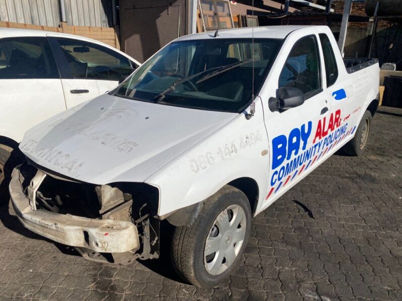 
								2012 NISSAN NP200 1.6 P/B full									