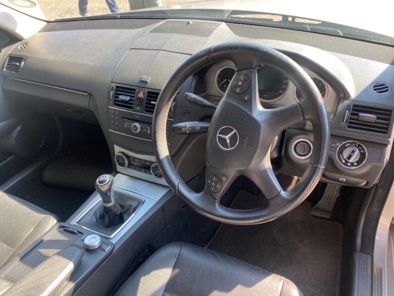 
								2008 MERCEDES BENZ C220 CDI full									
