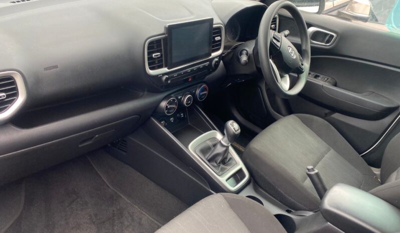 
								2021 HYUNDAI VENUE 1.0 TGDi full									