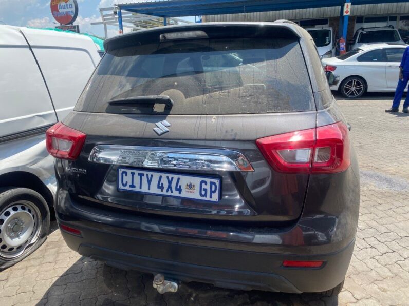 
								2021 SUZUKI VITARA BREZZA 1.5 GL full									