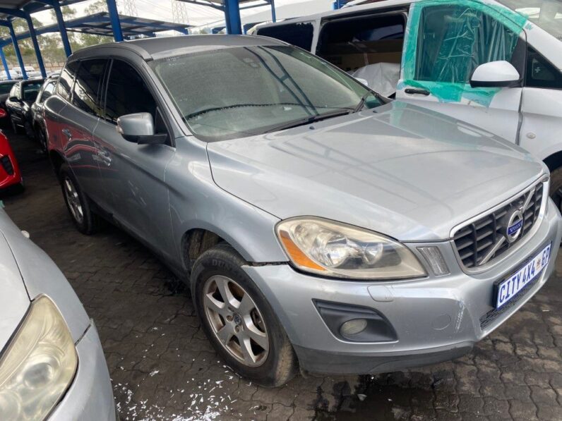 
								2010 VOLVO XC60 full									